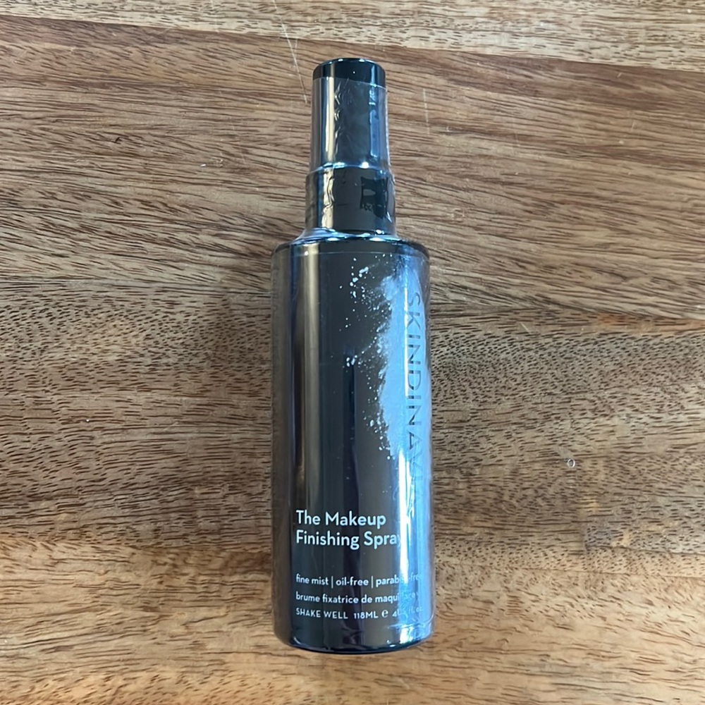 Skindinavia The Makeup Finishing Spray NIP